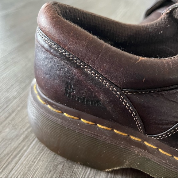 Doc Marten Women's 10/ Men's 9 Leather Shoes - Picture 9 of 10